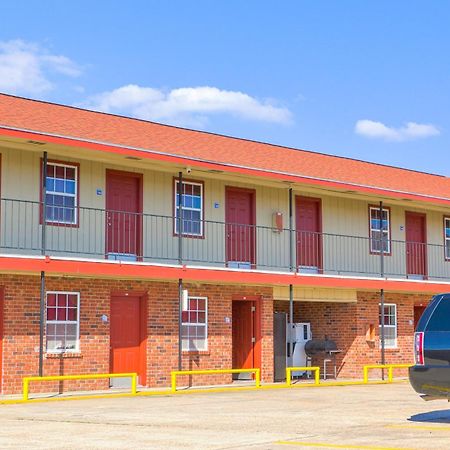 Economy Inn By Oyo Lockport Near Houma Exteriör bild